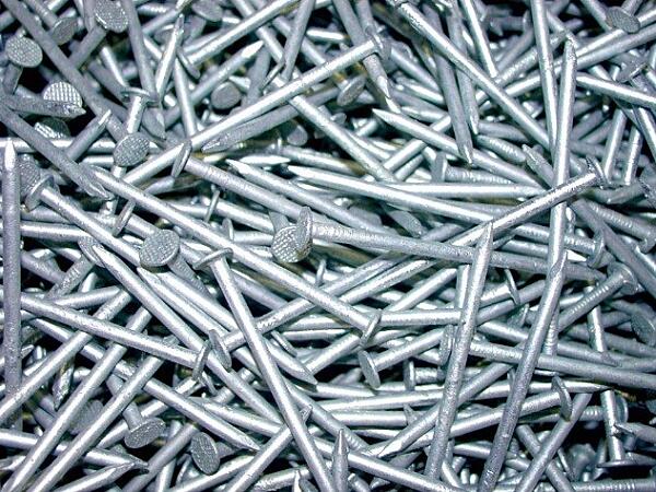 Hot dipped galvanized nails